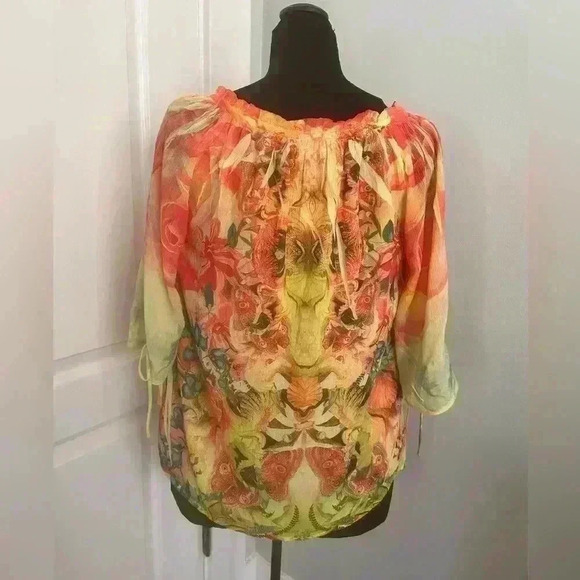 Live and Let Live Womens‎ Small Orange Animal Floral Short Sleeve Print Blouse - Picture 6 of 12